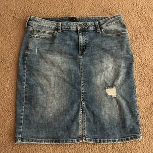 Gap Denim Skirt size 18/34